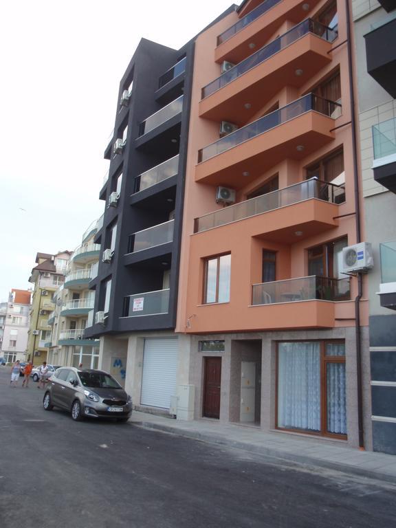 Cherno More 2 Apartment Pomorie Exterior photo